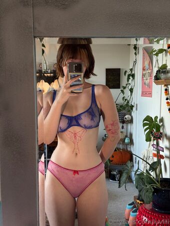Luvliii Nude Leaks OnlyFans Photo 59