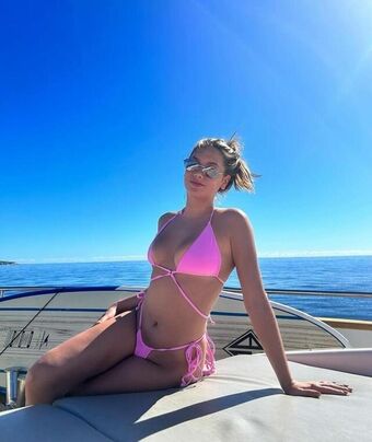 Mariduena Nude Leaks OnlyFans Photo 15