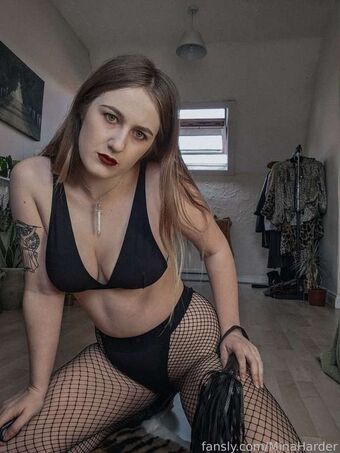 Mina Harder Nude Leaks OnlyFans Photo 12
