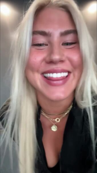 Olena Sadovska Nude Leaks OnlyFans Photo 36