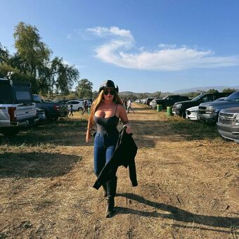 Sabrina Leamon Nude Leaks OnlyFans Photo 64