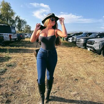 Sabrina Leamon Nude Leaks OnlyFans Photo 62