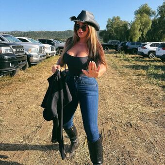 Sabrina Leamon Nude Leaks OnlyFans Photo 65