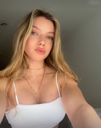 Sarina sommer Nude Leaks OnlyFans Photo 2