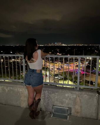 Sierra Elizabeth Nude Leaks OnlyFans Photo 12