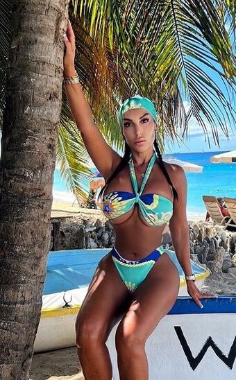 Silvia Iacucci Nude Leaks OnlyFans Photo 37