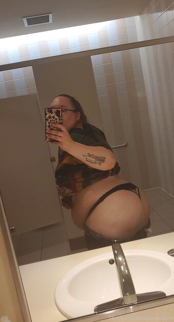 sinnfulapple420 Nude Leaks OnlyFans Photo 35