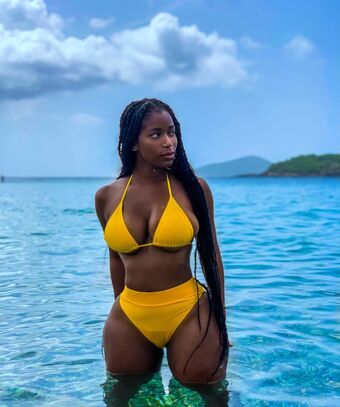 Tia Becca Nude Leaks OnlyFans Photo 12