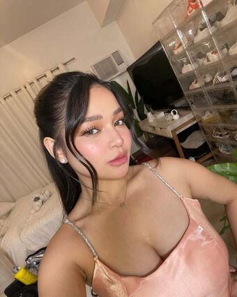 Xyriel Manabat Nude Leaks OnlyFans Photo 7