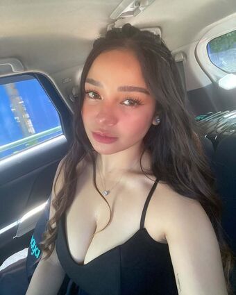 Xyriel Manabat Nude Leaks OnlyFans Photo 10