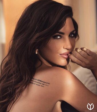 Yolanthe Cabau Nude Leaks OnlyFans Photo 19